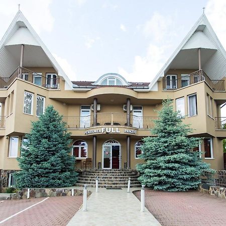Pensiunea Full Targu Mures Luaran gambar