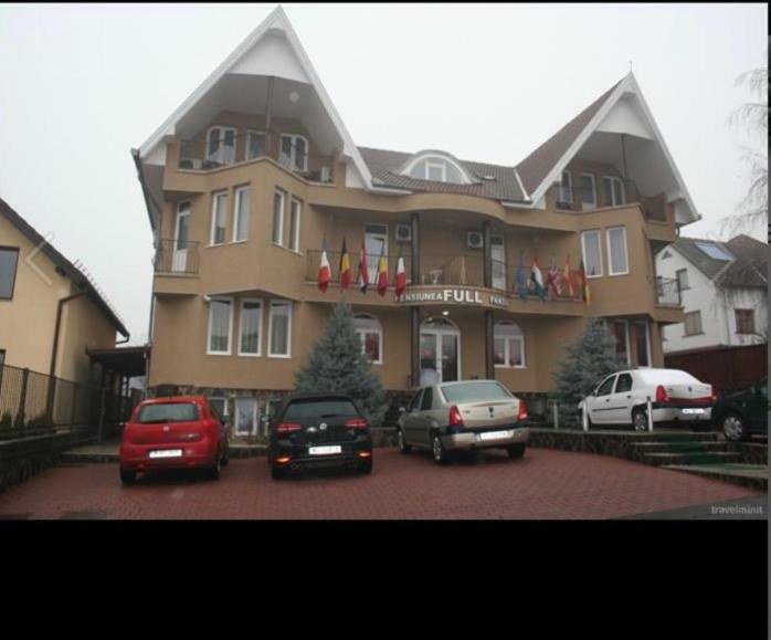 Pensiunea Full Targu Mures Luaran gambar